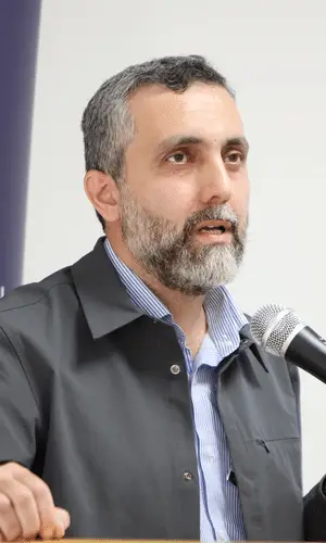 Professor Mahmoud Morvarid
