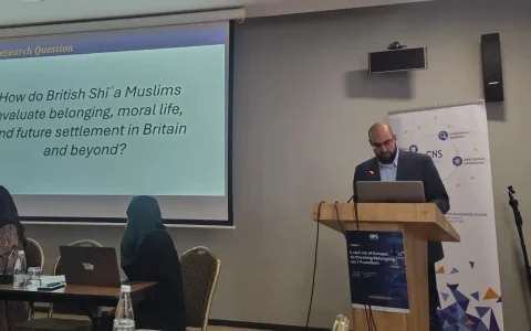 Dr Muhammed Reza Tajri delivering his paper on the panel “Negotiating Muslim Belonging in Britain”, Sarajevo.